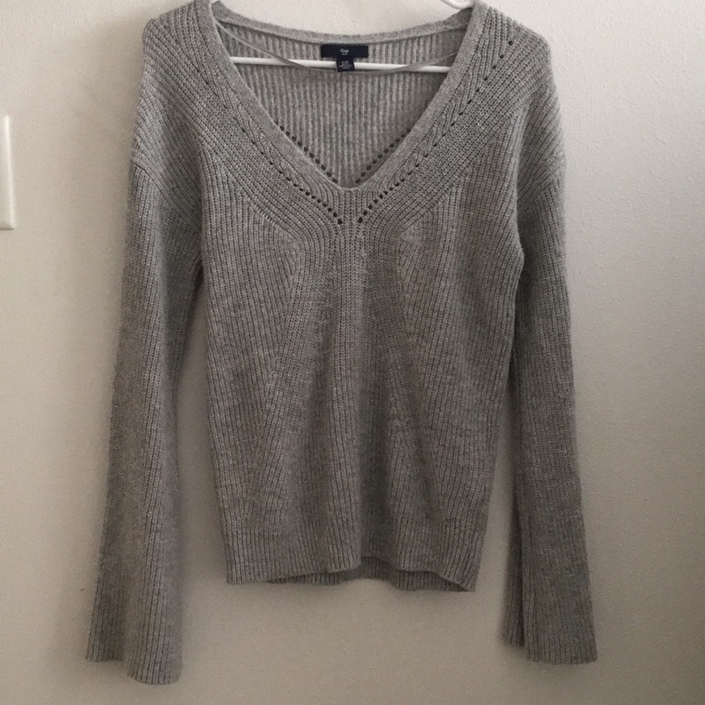 (NWOT) GAP sweater